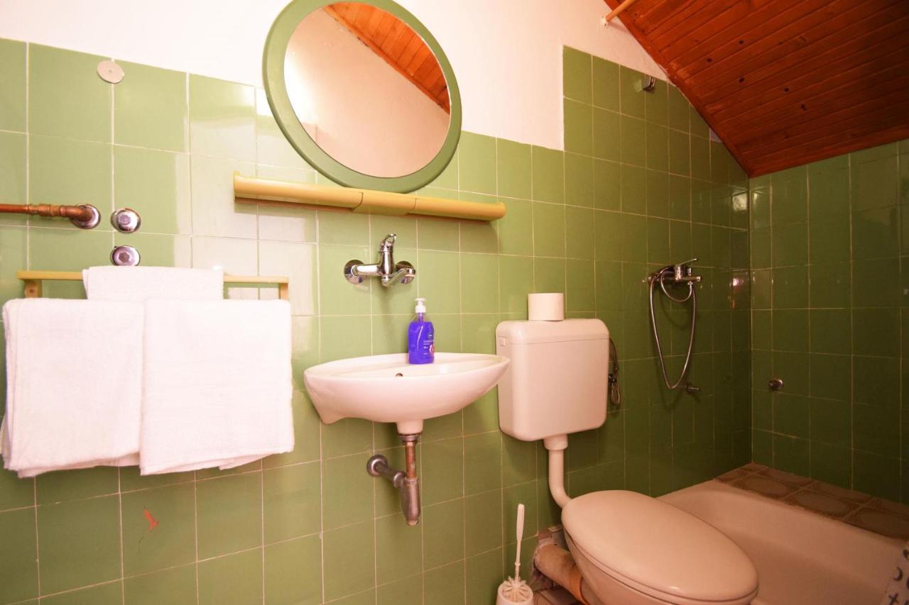 Apartment Skeva Starigrad Paklenica Ngoại thất bức ảnh